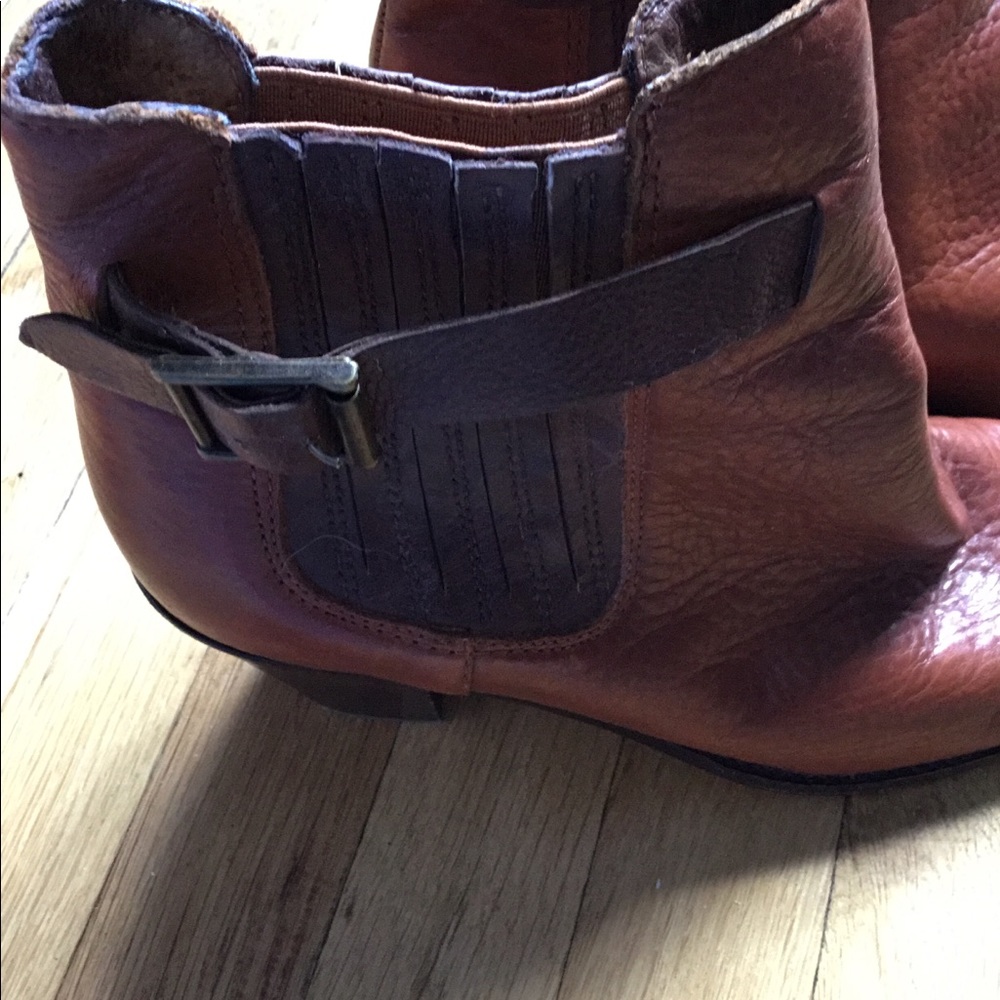 Leather Pull On Boots - image 7